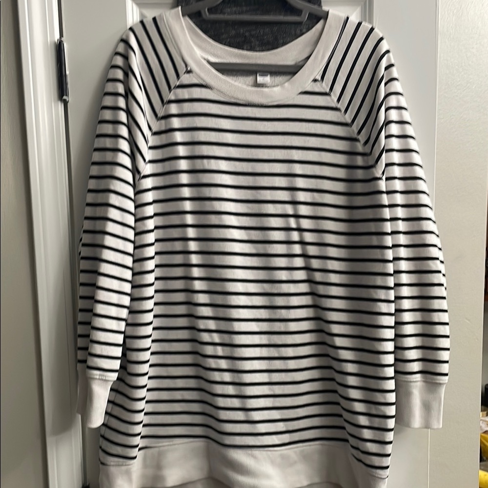Striped Black and White Women's Sweater